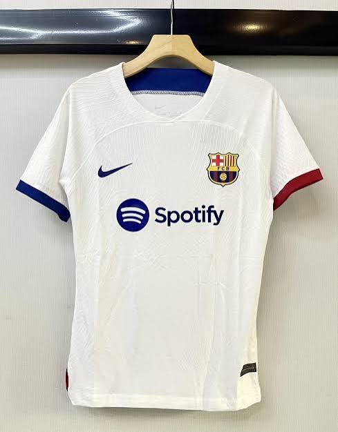 Barca New Away kit